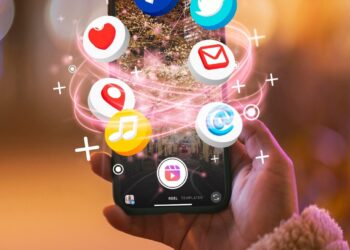 Social Media Warzone